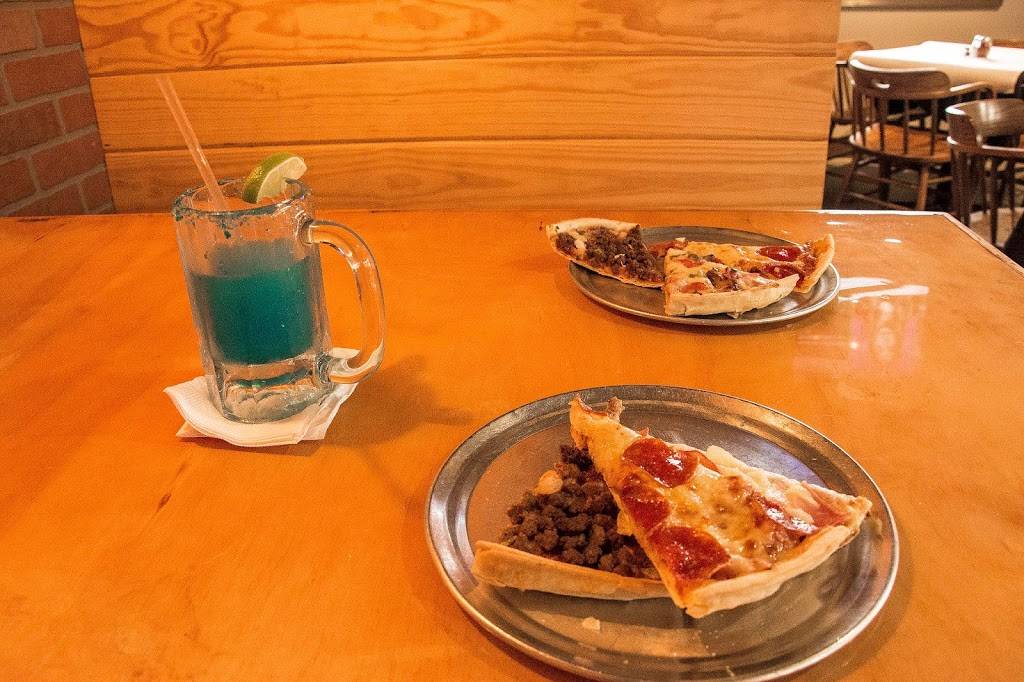Pizzaville USA | restaurant | 114 A Derek Plaza Dr, Carencro, LA 70520, USA | 3378964757 OR +1 337-896-4757