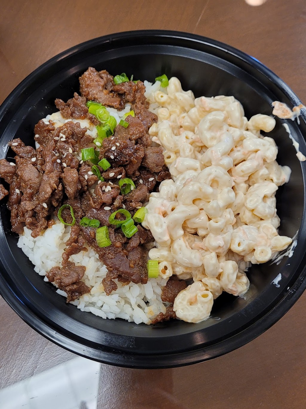 The Traveling Bowl 2221 N Lorraine St, Hutchinson, KS 67502, USA