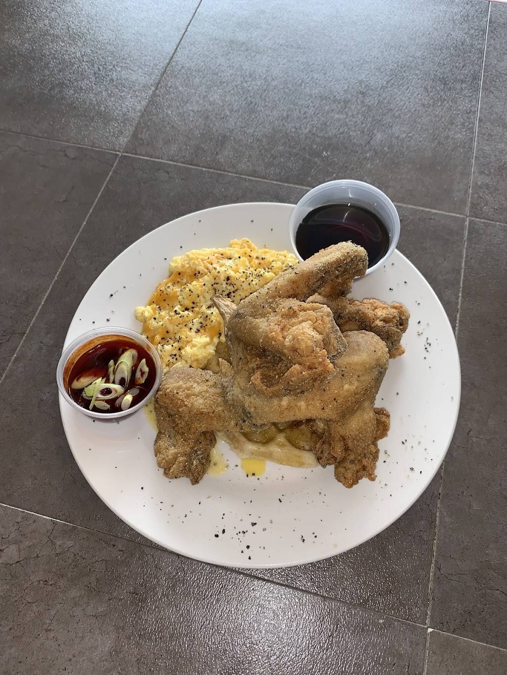 Allstarr Blitz Wings & Fish | restaurant | 7977 Rockbridge Rd SW suite C, Lithonia, GA 30058, USA | 4702825236 OR +1 470-282-5236