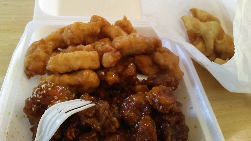 135 Chinese Restaurant | restaurant | 7501 Ralston Rd, Arvada, CO 80002, USA | 3034222388 OR +1 303-422-2388