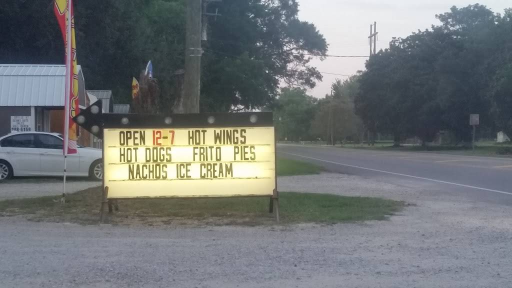 Candys Sno Balls | meal takeaway | 3611 N University Ave, Carencro, LA 70520, USA | 3372804703 OR +1 337-280-4703