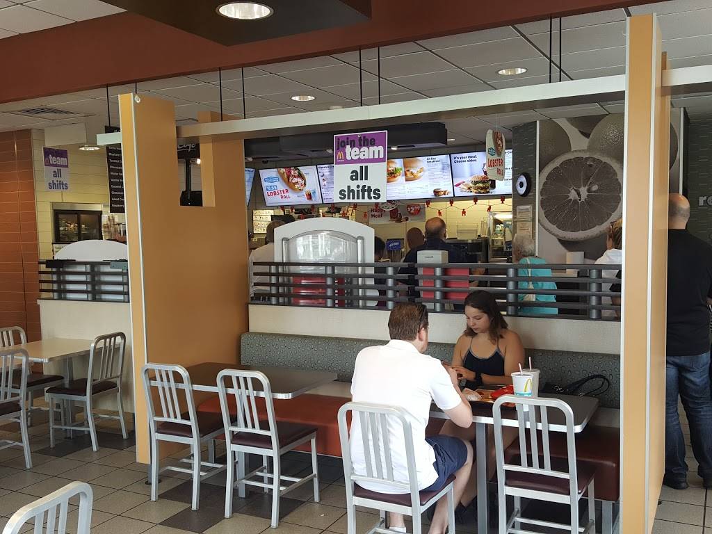 McDonalds | cafe | 741 Bear Swamp Rd, Peru, NY 12972, USA | 5186430003 OR +1 518-643-0003