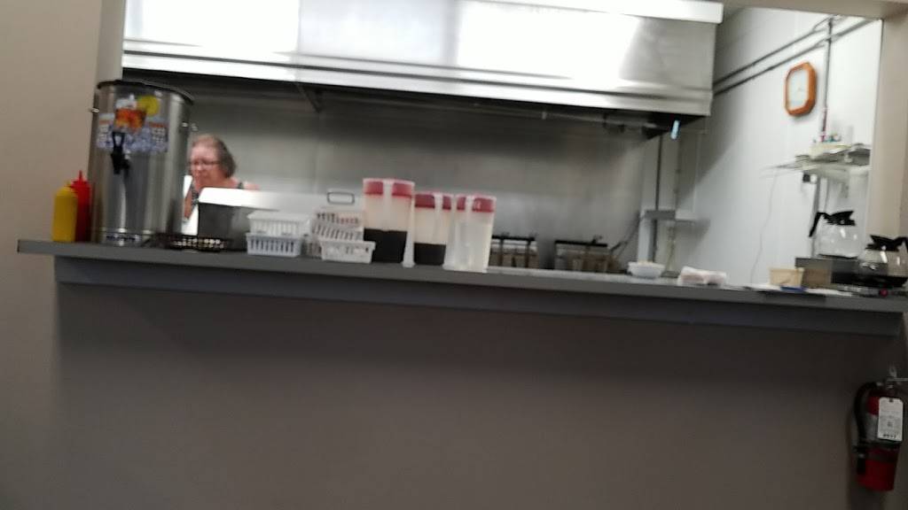 Ghent Sandwich Shop | meal takeaway | 1308 Broad St, New Bern, NC 28560, USA | 2526385928 OR +1 252-638-5928