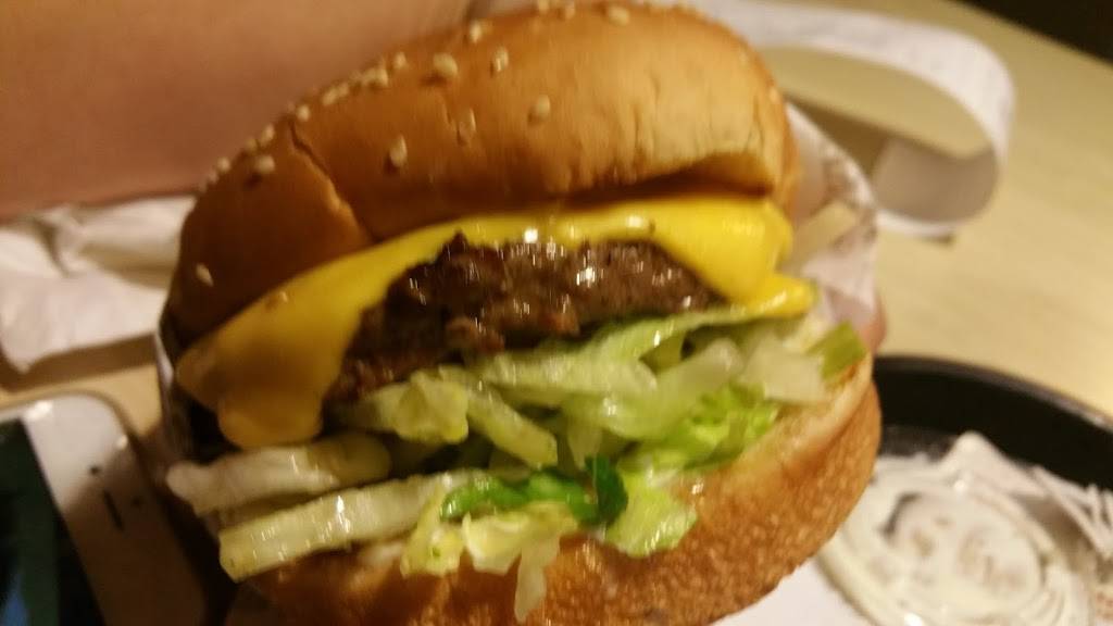 The Habit Burger Grill - Meal takeaway | 7221 Van Nuys Blvd, Van Nuys
