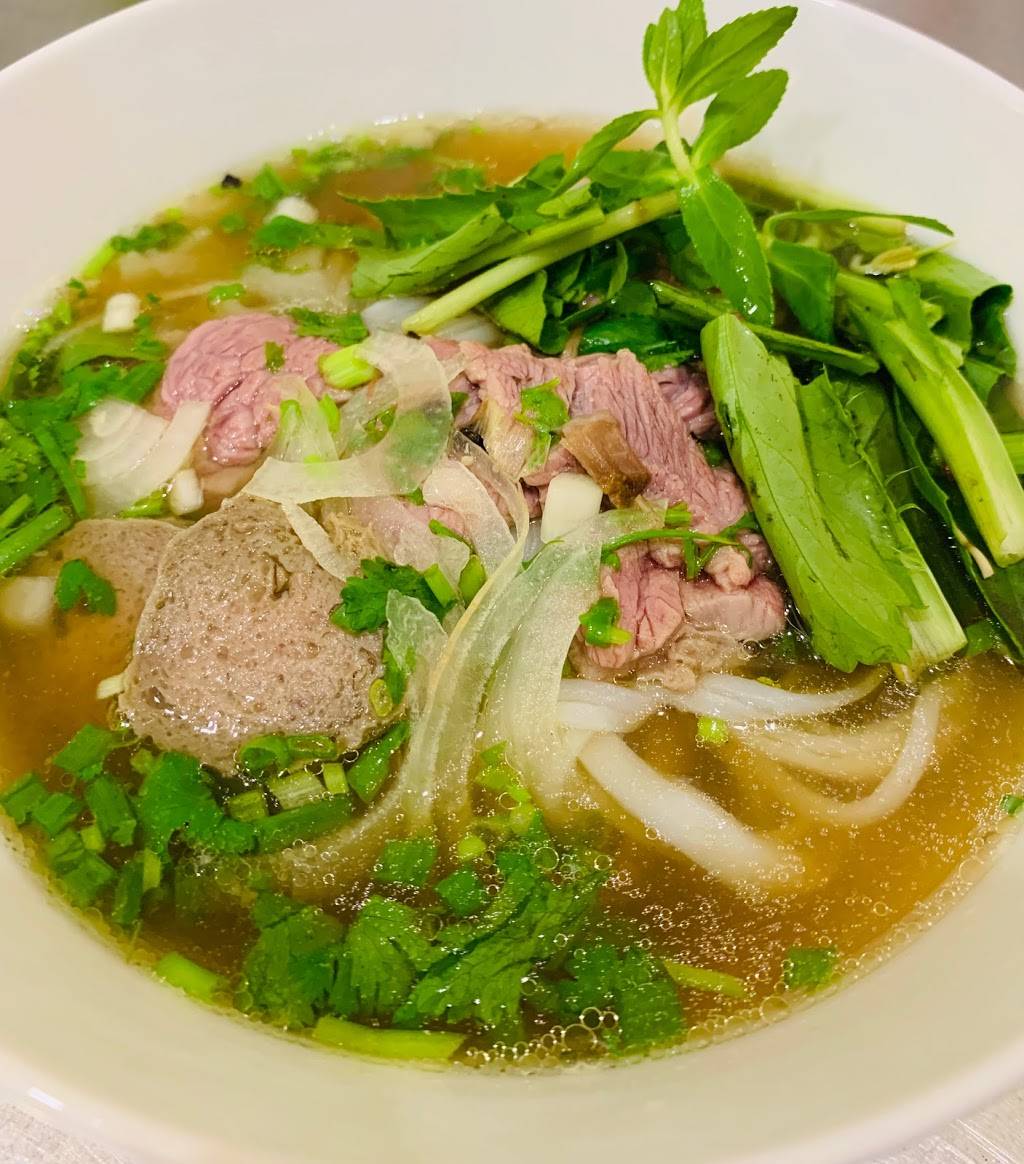 Pho viet express - Restaurant | 9539 Q St, Omaha, NE 68127, USA