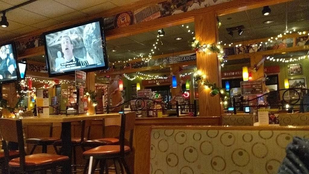 Applebees Grill + Bar | restaurant | 2100 88th St, North Bergen, NJ 07047, USA | 2017581800 OR +1 201-758-1800
