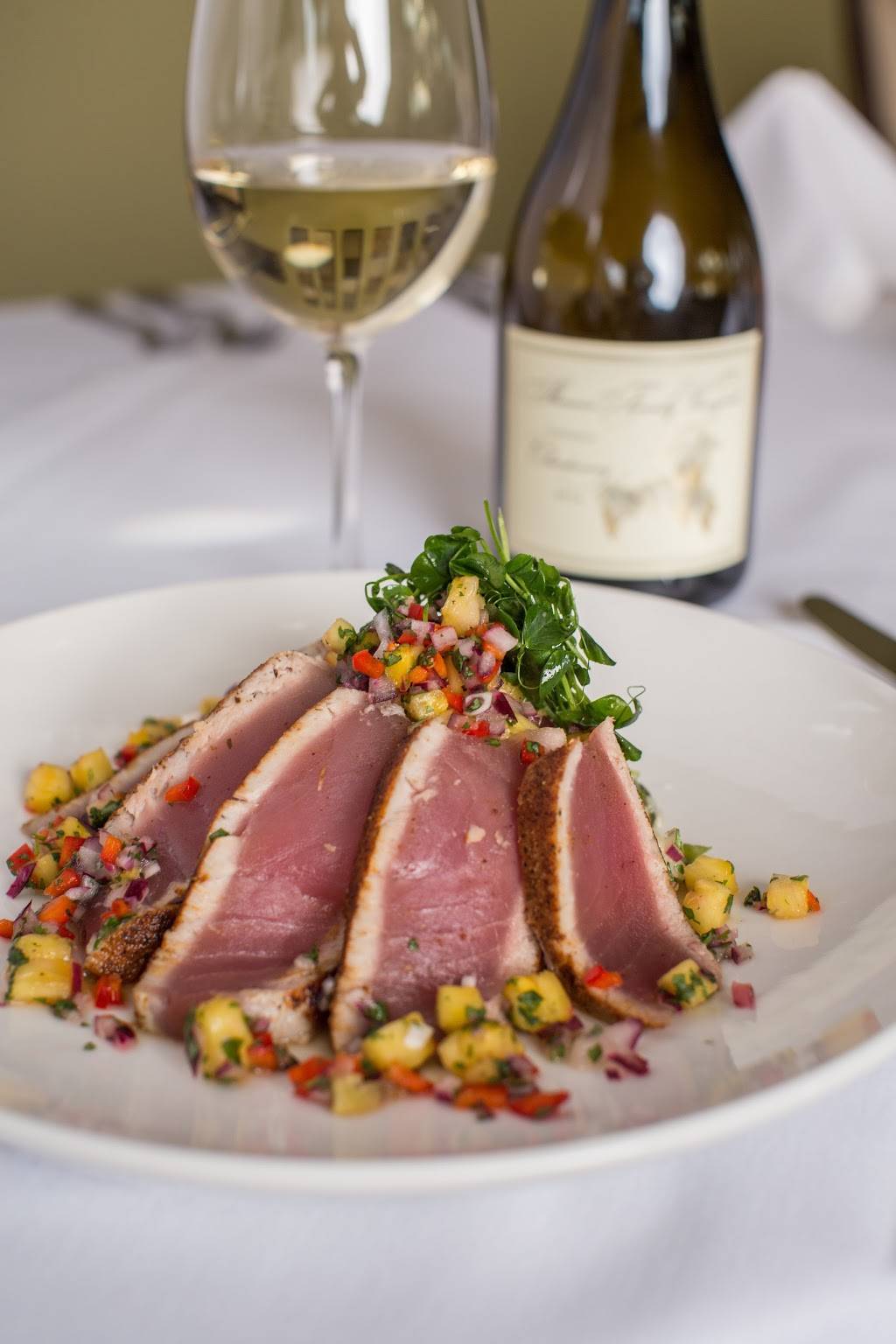 Bishop's Post - Restaurant | 16125 Chesterfield Pkwy W, Chesterfield ...