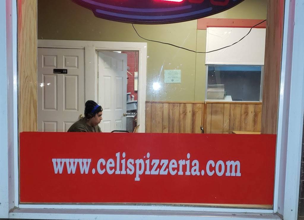 Celis Pizzeria | restaurant | 2605 S Kostner Ave, Chicago, IL 60623, USA | 7735426345 OR +1 773-542-6345