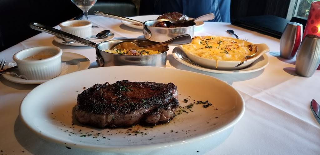 Simms Steakhouse | restaurant | 11911 6th Ave, Lakewood, CO 80401, USA | 3032370465 OR +1 303-237-0465