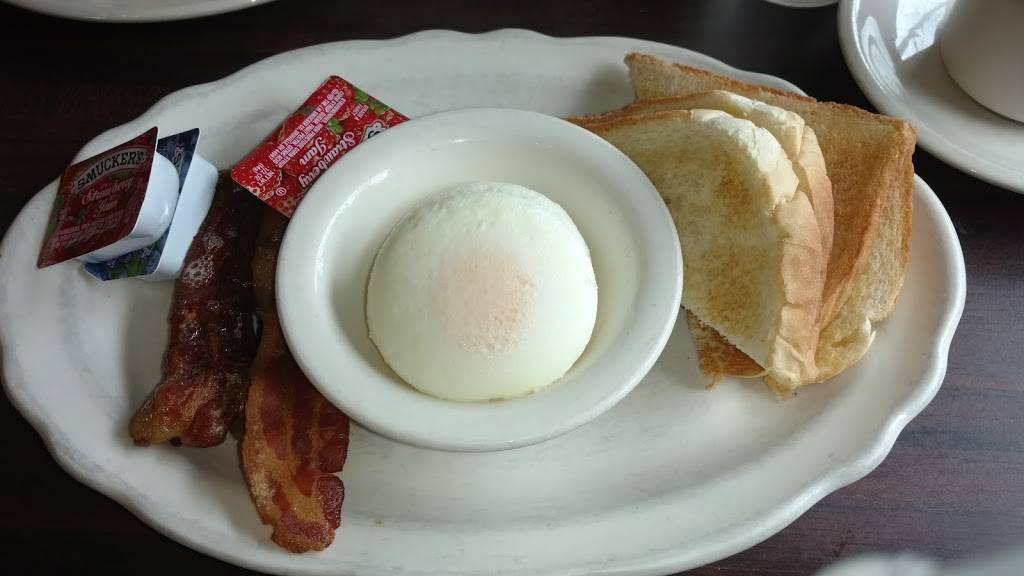 Kardohelys Family Restaurant | restaurant | 1730 W Prospect Rd, Ashtabula, OH 44004, USA | 4409922300 OR +1 440-992-2300