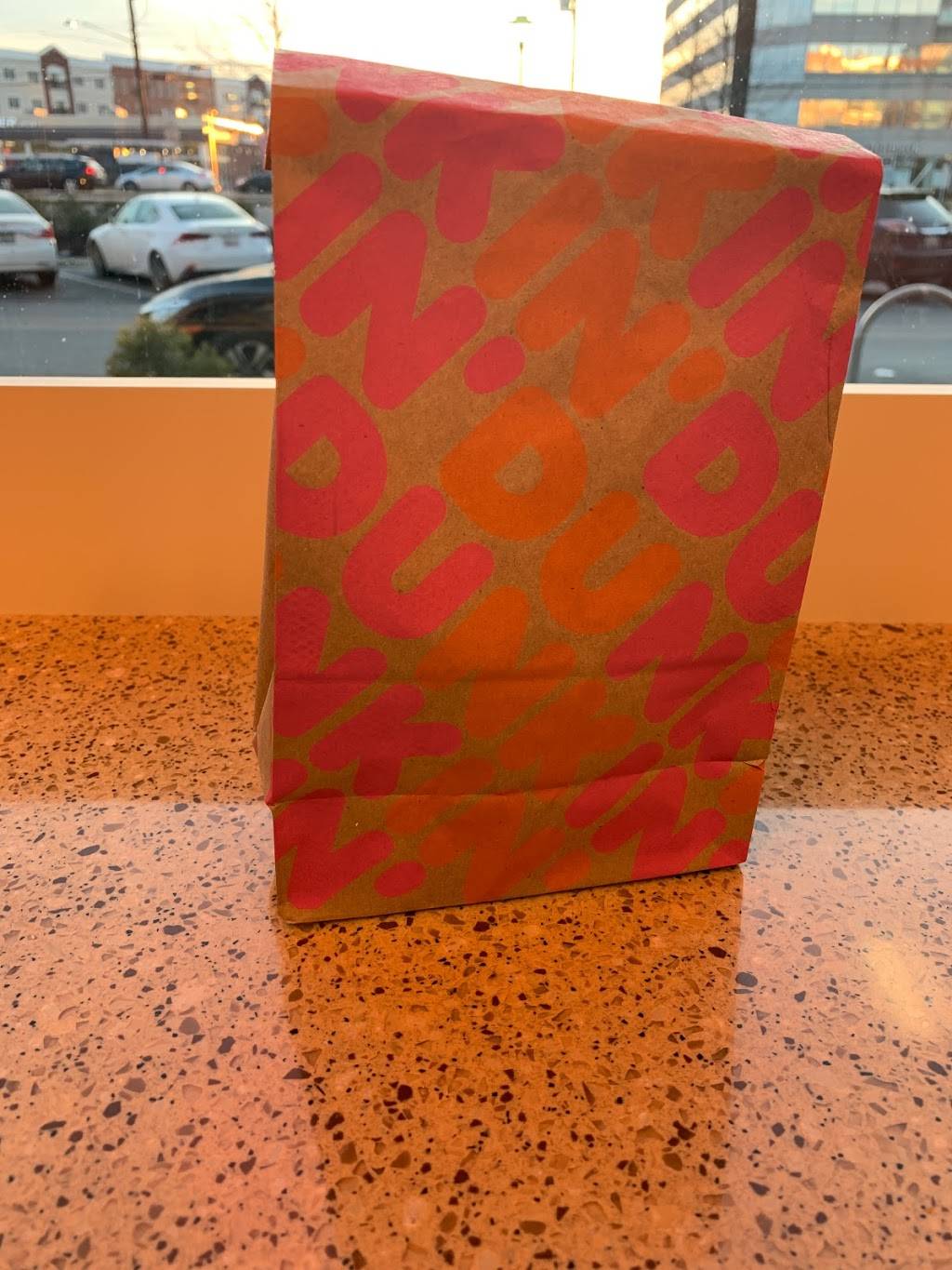 Dunkin Donuts | cafe | 1800 Rockville Pike, Rockville, MD 20852, USA | 3017700653 OR +1 301-770-0653