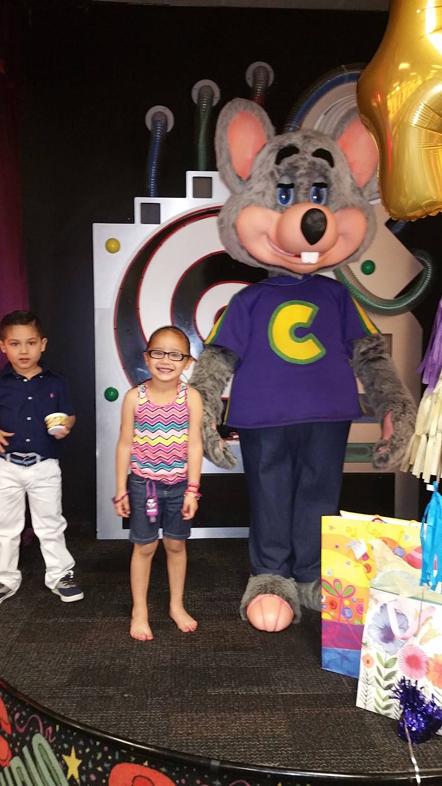 Chuck E. Cheese's | 5075 Fairmont Pkwy, Pasadena, TX 77505, USA