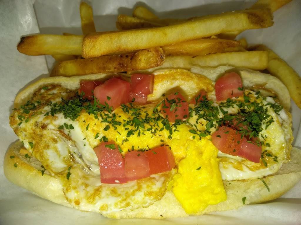 Saltwalter Crocs Grill | restaurant | 205 N Ocean Shore Blvd, Flagler Beach, FL 32136, USA | 3866935081 OR +1 386-693-5081