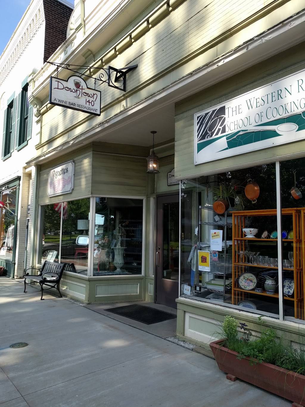 Downtown 140 | restaurant | 140 N Main St, Hudson, OH 44236, USA | 3306552940 OR +1 330-655-2940