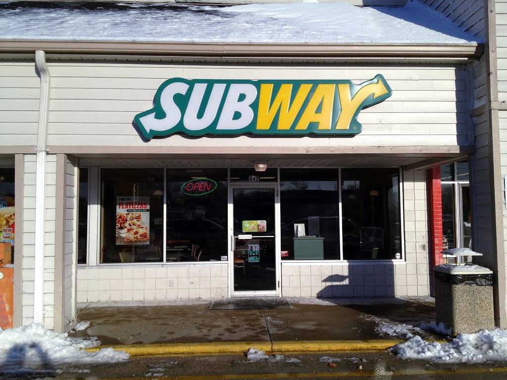 Subway | restaurant | 842 Lake Ave, Ashtabula, OH 44004, USA | 4409647821 OR +1 440-964-7821