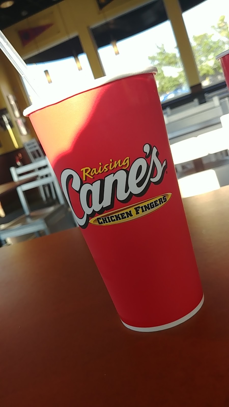 Raising Canes Chicken Fingers | meal takeaway | 2625 N Hills St, Meridian, MS 39305, USA | 6014833211 OR +1 601-483-3211