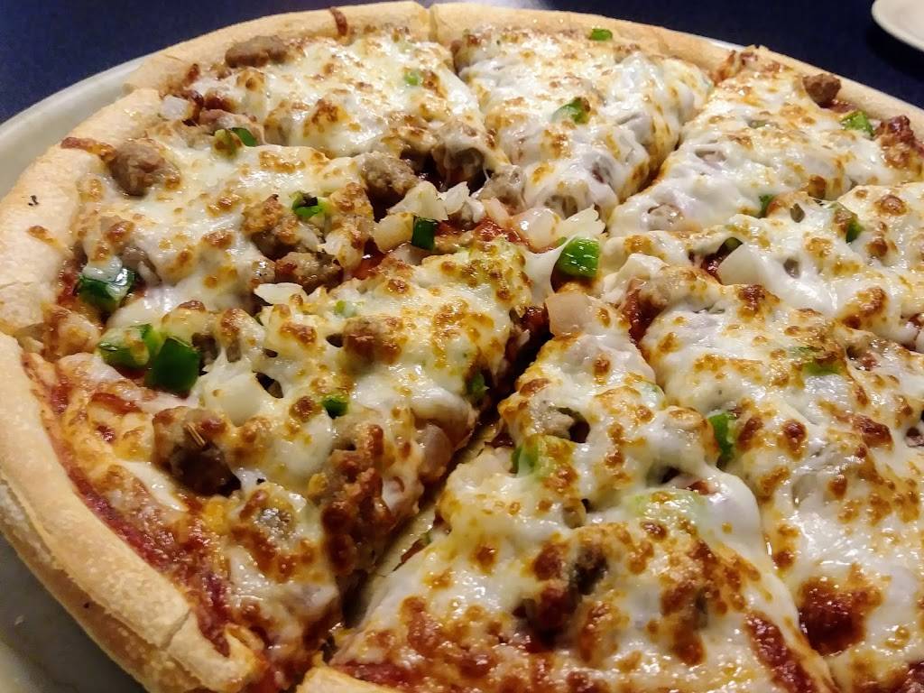 Godfathers Pizza | meal delivery | 1611 16th St NW, Rochester, MN 55901, USA | 5072887515 OR +1 507-288-7515