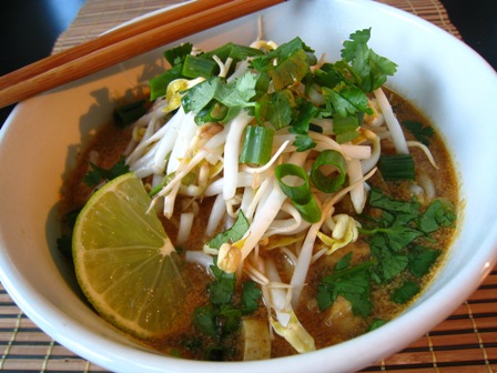 The 35 Thai Kitchen | restaurant | 35 E Washington St Suite a, Petaluma, CA 94952, USA | 7077746045 OR +1 707-774-6045