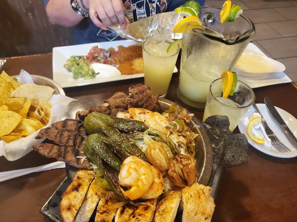 Agave Azteca Mexican Bar & Grill - Restaurant | 332 Marshall Dr J, St ...