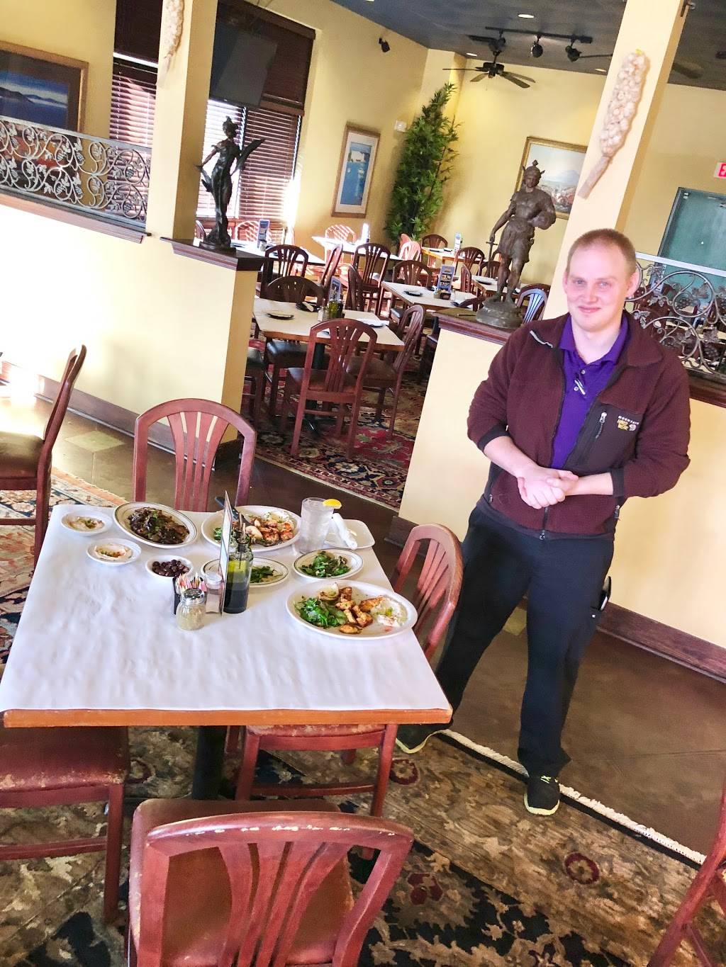 Romans Cafe | restaurant | 7731 Perkins Rd # 100, Baton Rouge, LA 70810, USA | 2257691779 OR +1 225-769-1779