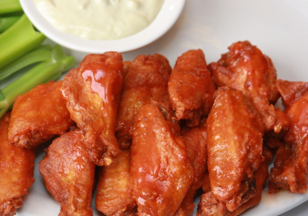 Anchor Bar | restaurant | 2440 Walter Payton Memorial Hwy, Oswego, IL 60543, USA | 3317172900 OR +1 331-717-2900
