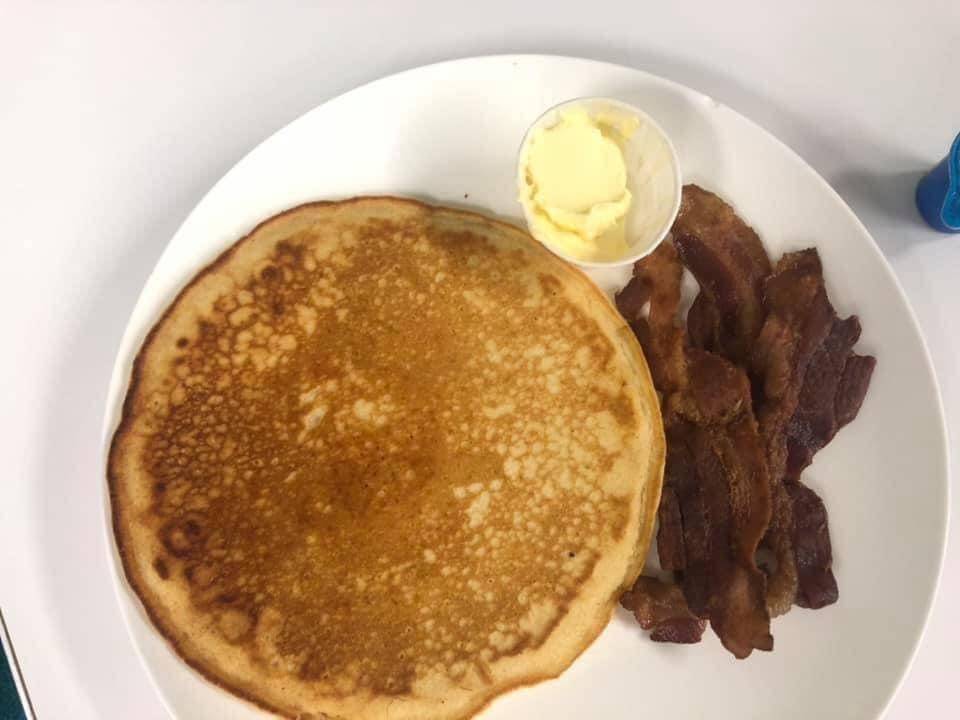 TrackSide | restaurant | 2285 S State Rd 67, Paragon, IN 46166, USA | 7653187994 OR +1 765-318-7994