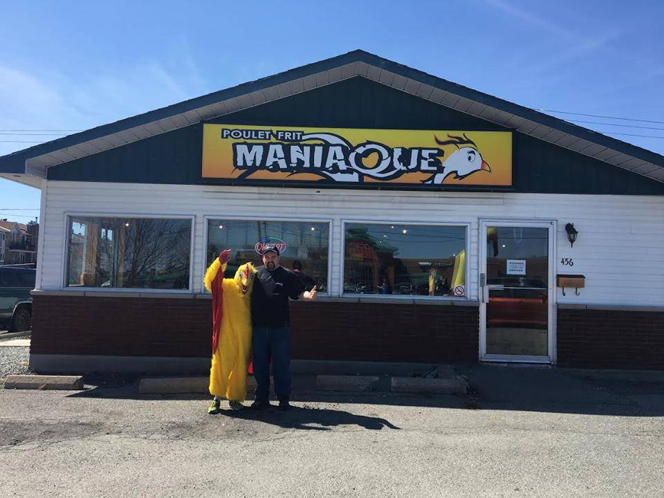 Poulet Frit Maniaque | restaurant | 456 Boulevard Gréber, Gatineau, QC J8T 6C7, Canada | 8195256111 OR +1 819-525-6111