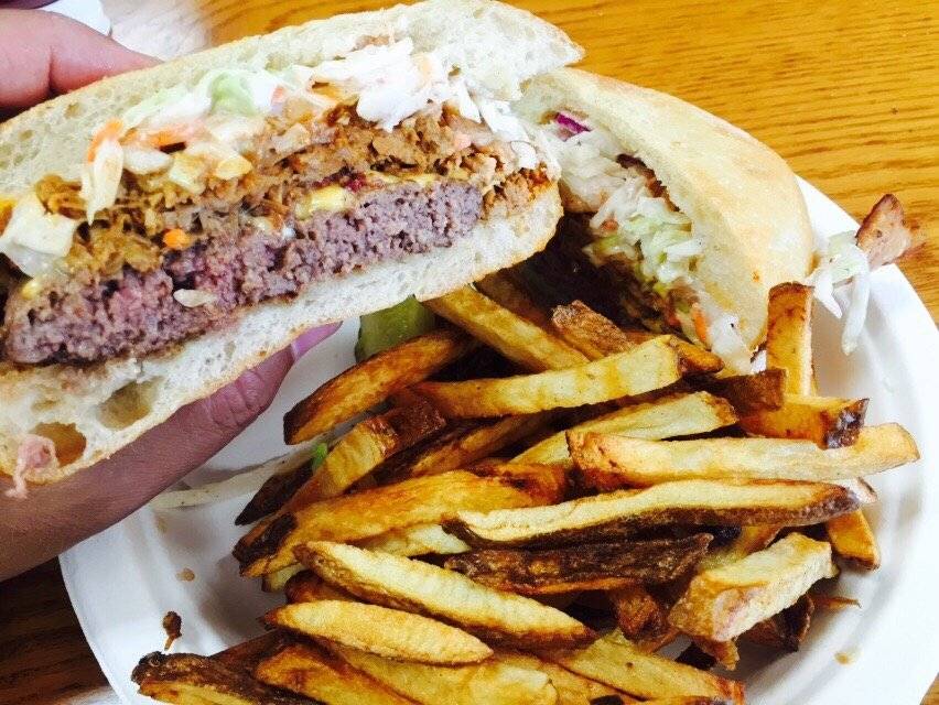 Papa Dukes Deli & Grill | meal delivery | 12169 Kirkham Rd, Poway, CA 92064, USA | 8586797955 OR +1 858-679-7955