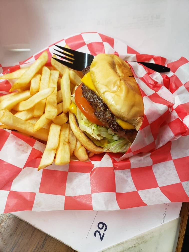 Eagle Mart | cafe | 601 US Hwy 287 South, Bellevue, TX 76228, USA | 9409282112 OR +1 940-928-2112