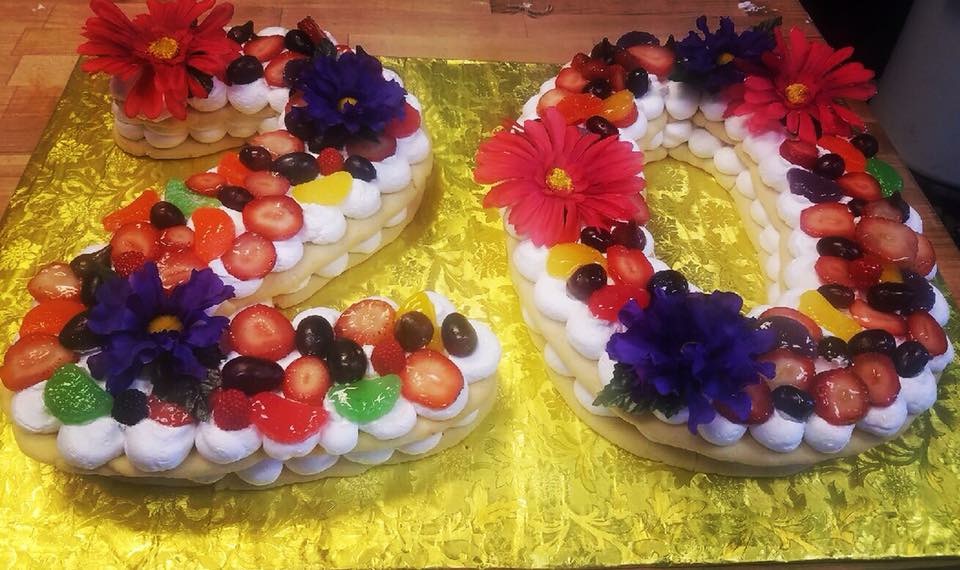 Marcy’s Donuts | bakery | 3355 N Yarbrough Dr suite c, El Paso, TX 79925, USA | 9158814973 OR +1 915-881-4973