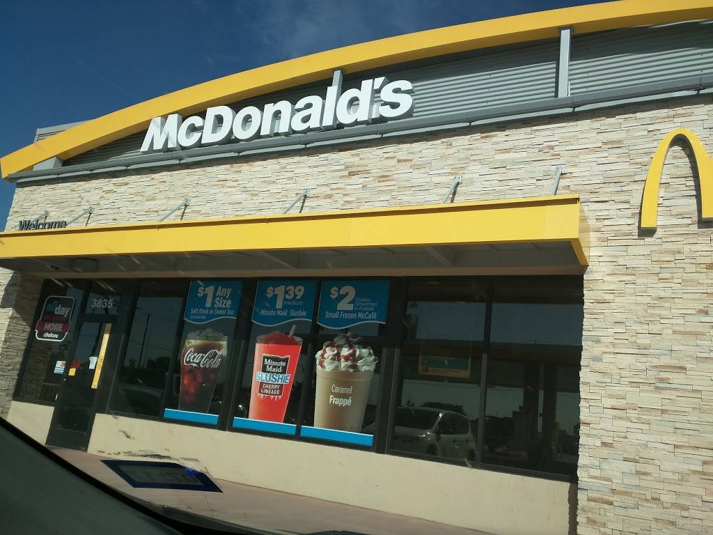 McDonald's | 3835 E Loop 1604 N, Converse, TX 78109, USA