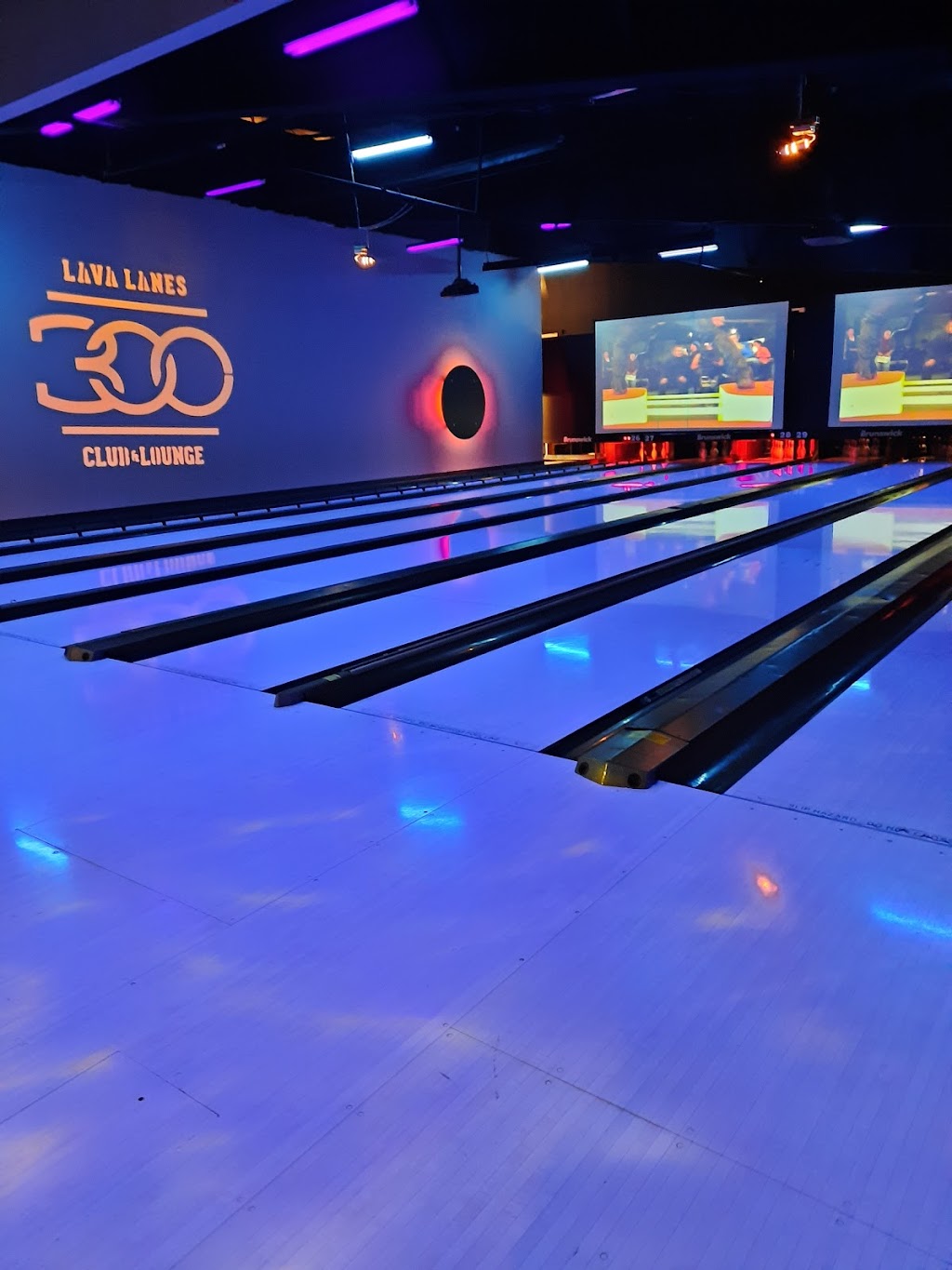 Lava Lanes Bend | night club | 1555 NE Forbes Rd, Bend, OR 97701, USA | 5413185656 OR +1 541-318-5656