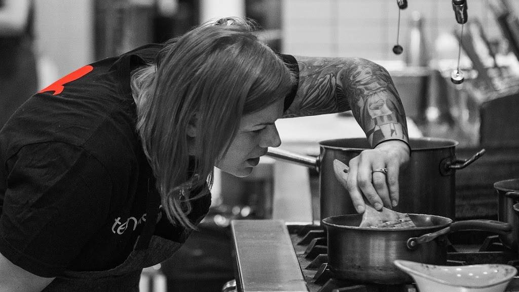 Tender Greens | restaurant | 10250 Santa Monica Blvd Space #2990, Los Angeles, CA 90067, USA | 4243035844 OR +1 424-303-5844