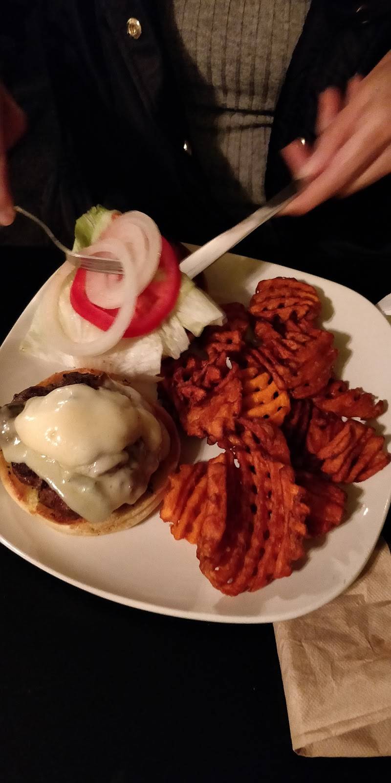 Choconut Inn | restaurant | 10 Quaker Lake Rd, Friendsville, PA 18818, USA | 5705532179 OR +1 570-553-2179