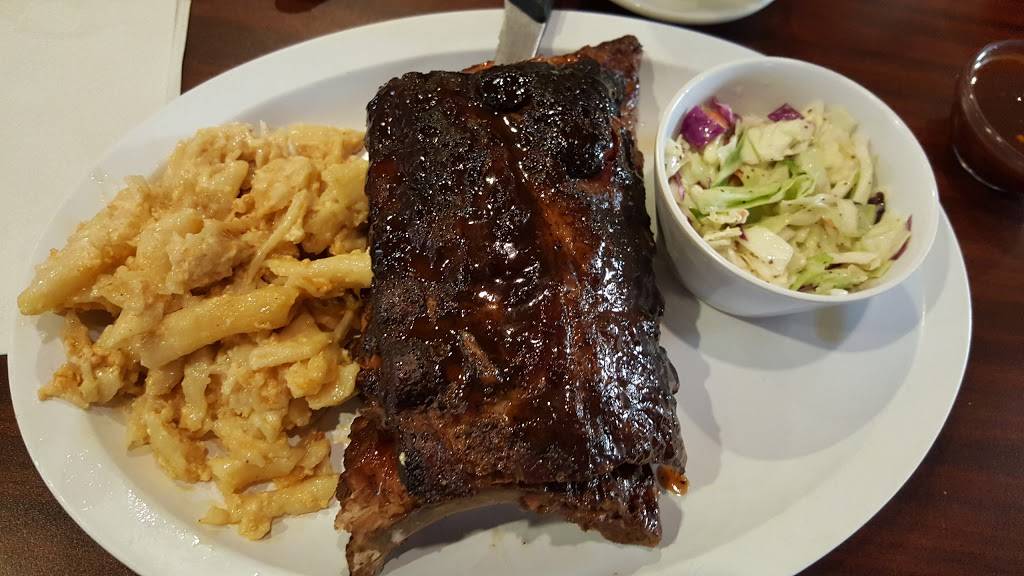 Sibbys | night club | 11 S 2nd St, Warrenton, VA 20186, USA | 5403473764 OR +1 540-347-3764