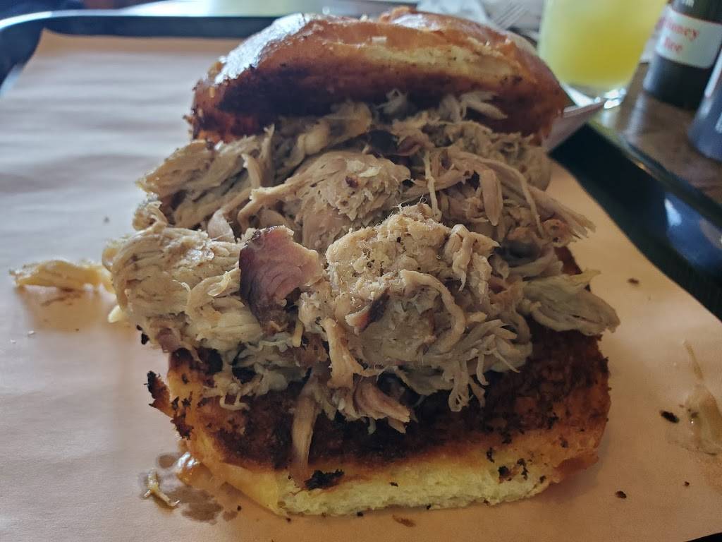 Brocmar Smokehouse West Reading | restaurant | 10 S Summit Ave, Shillington, PA 19607, USA | 4845095117 OR +1 484-509-5117