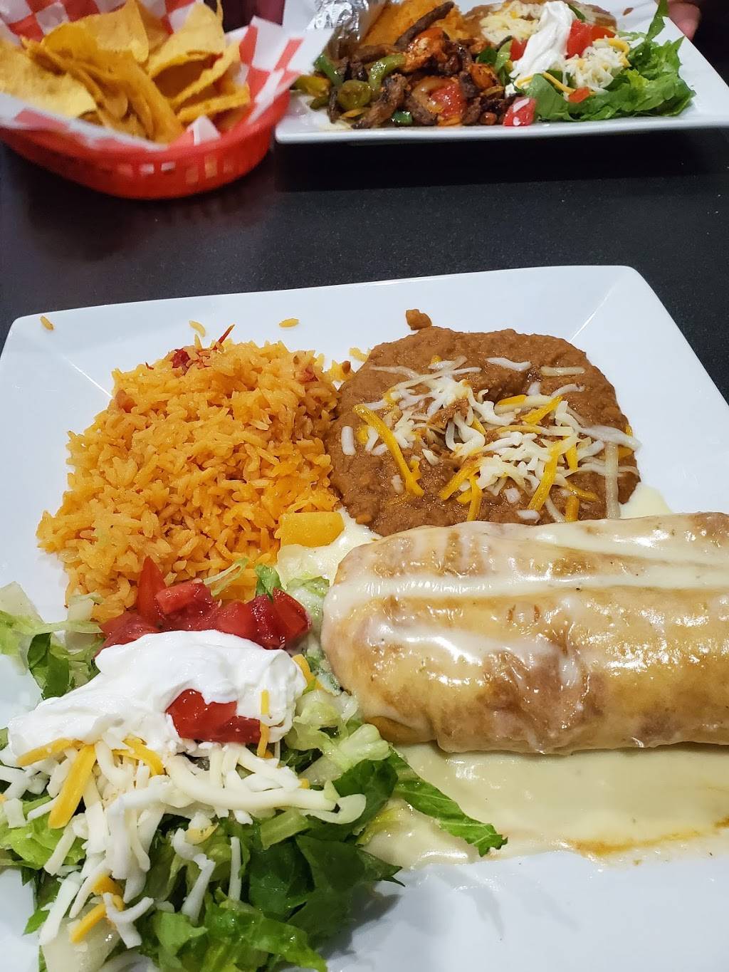 Cali Taco | restaurant | 3901 1st Ave, Nitro, WV 25143, USA | 3047599033 OR +1 304-759-9033