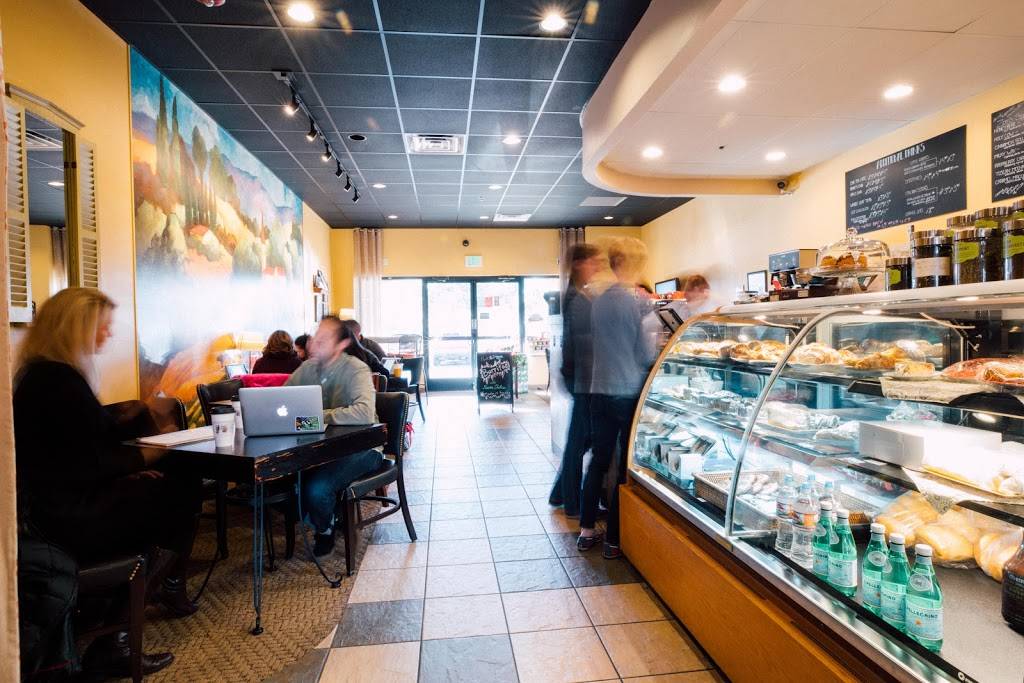 Zoes Coffee | bakery | 11225 Decatur St #200, Westminster, CO 80234, USA | 3032466173 OR +1 303-246-6173