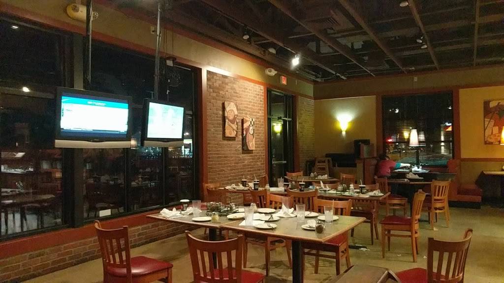 Pizza Hut | meal takeaway | 859 Lombardi Ave, Green Bay, WI 54304, USA | 9204994554 OR +1 920-499-4554