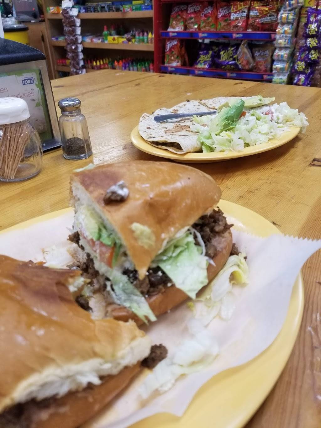 Bonito Michoacan No 4 | bakery | 2215 N Alexander Dr, Baytown, TX 77520, USA | 2818397668 OR +1 281-839-7668