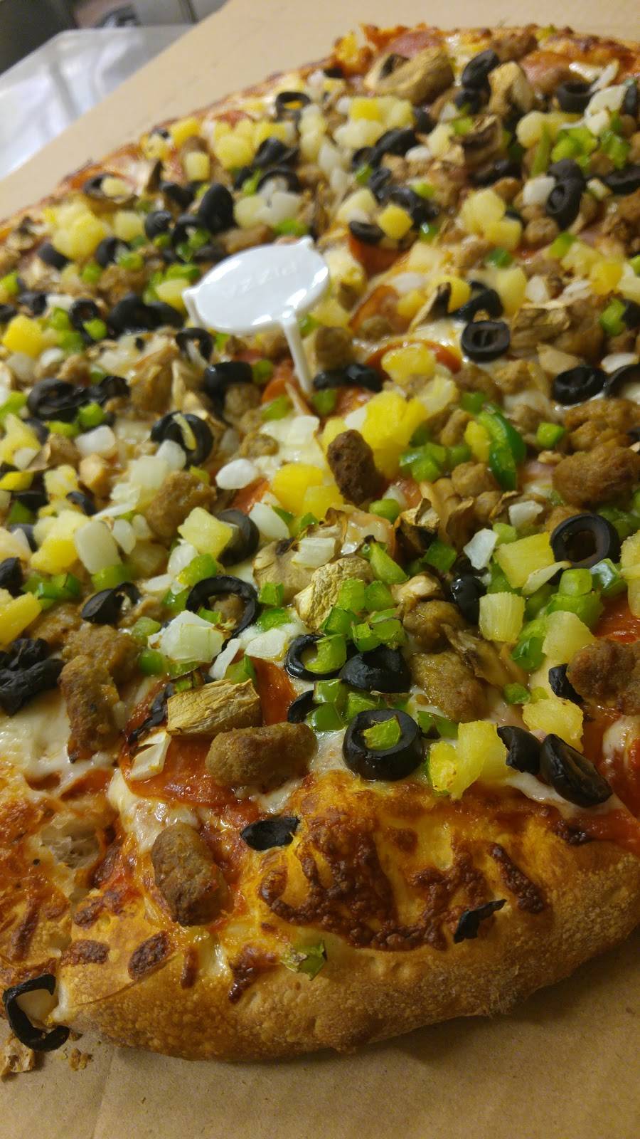 Lotsa Motsa Pizza | meal delivery | 1009 N Main St, Nephi, UT 84648, USA | 4356234204 OR +1 435-623-4204
