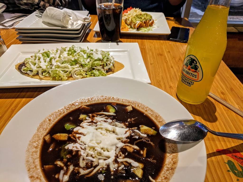 La Taquizza | restaurant | 3175 Rutherford Rd #28, Concord, ON L4K 5Y6, Canada | 9056692277 OR +1 905-669-2277