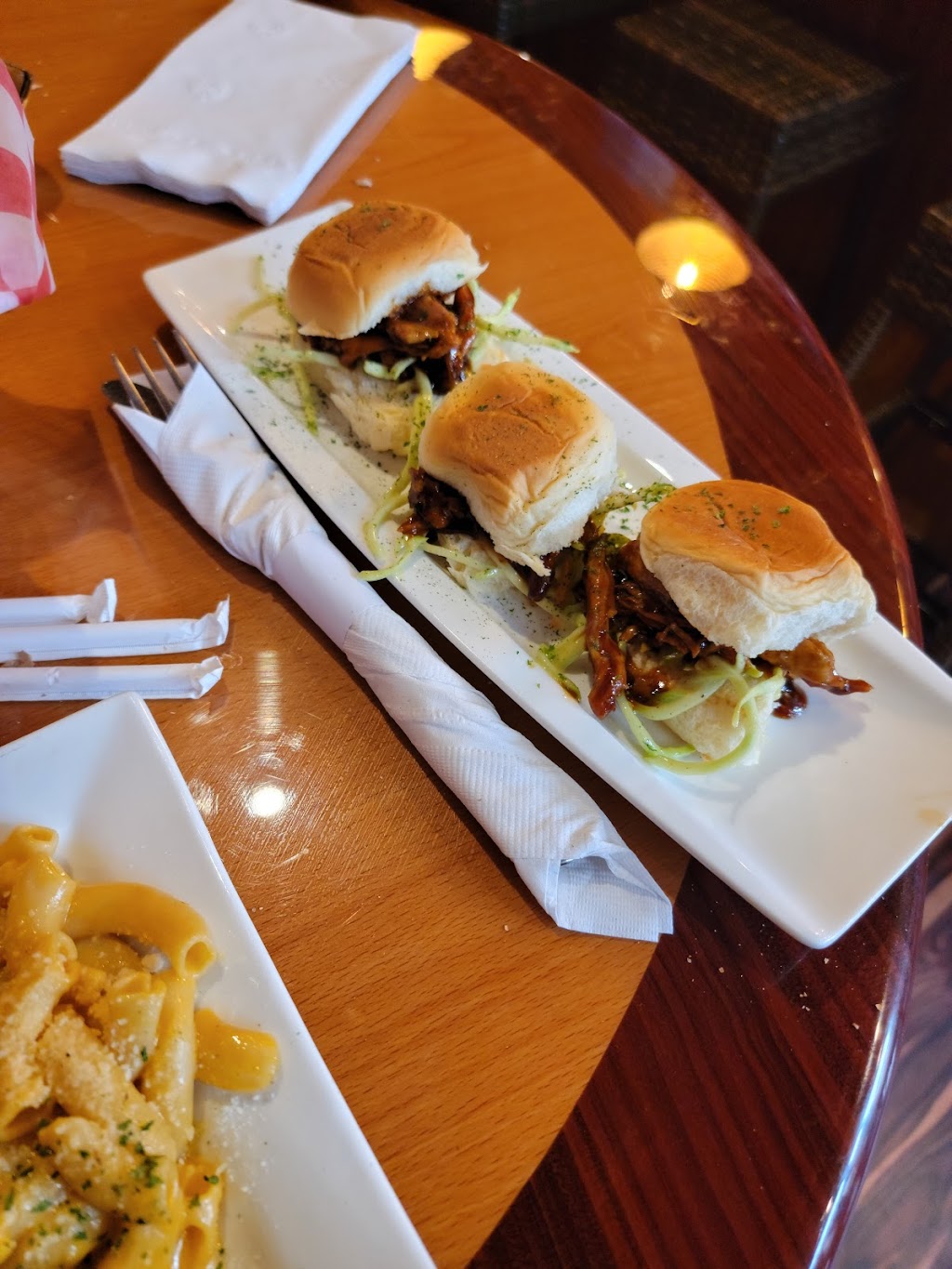 Titos BBQ Station | restaurant | 348 Malcolm X Blvd, New York, NY 10027, USA | 2128284867 OR +1 212-828-4867