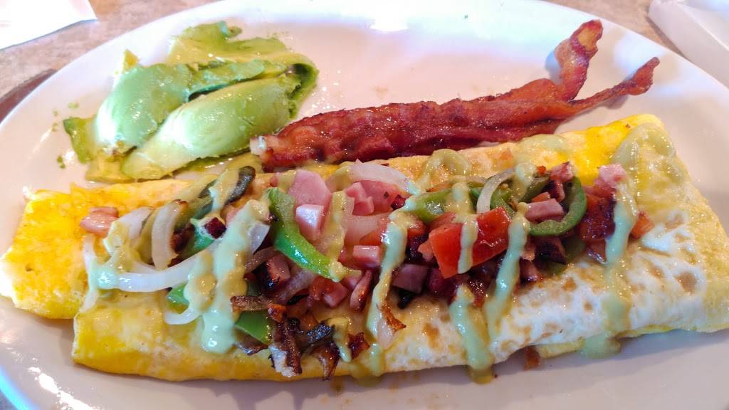 Taqueria Jalisco | restaurant | 127 S Sunset Strip St, Kenedy, TX 78119, USA | 8305830075 OR +1 830-583-0075