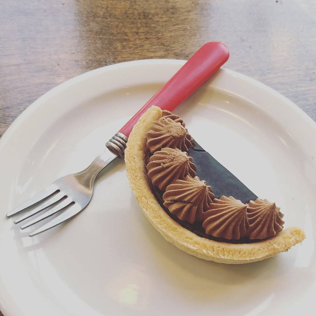 Boulangerie Le Marquis | bakery | 367 Rue de Castelnau E, Montréal, QC H2R 1R1, Canada | 5142787047 OR +1 514-278-7047