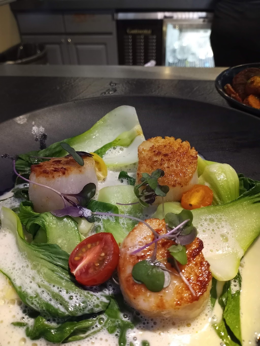 Restaurant O | meal takeaway | 260 S Broadway, Coos Bay, OR 97420, USA | 5418089300 OR +1 541-808-9300