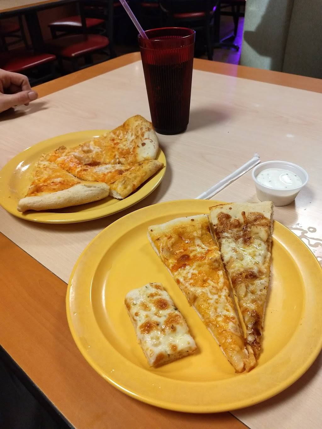 Cicis | restaurant | 319 E Battlefield St Ste D, Springfield, MO 65807, USA | 4178869696 OR +1 417-886-9696