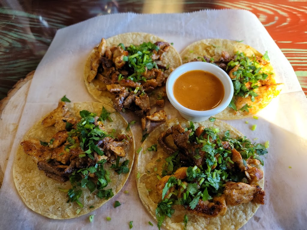 Papi’s Cocina & Cantina | restaurant | 808 S Illinois Ave, Republic, MO 65738, USA | 4176475100 OR +1 417-647-5100