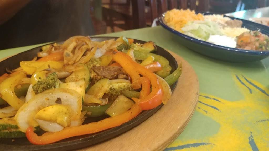 Cilantro Cocina Mexicana | restaurant | 18755 Dixie Hwy, Homewood, IL 60430, USA | 7087983500 OR +1 708-798-3500