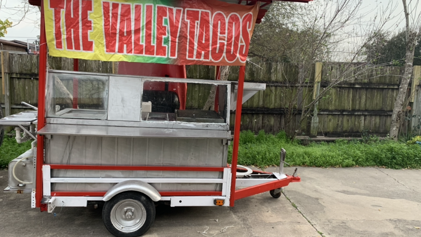 Valley Tacos | restaurant | 620 N Armstrong St, Kingsville, TX 78363, USA | 3617200000 OR +1 361-720-0000